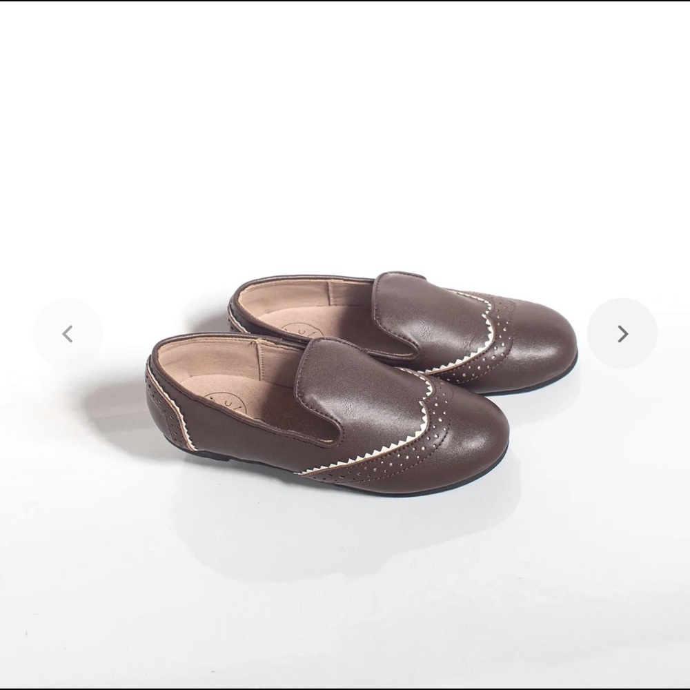 Zeebra brown kids shoes size 24
